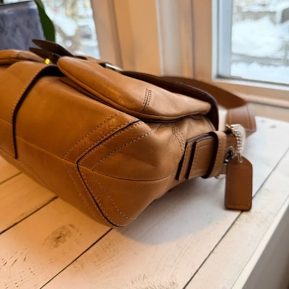 COACH | Vintage Soho Double Pocket Shoulder Bag (2005) #9434 - Picture 6 of 16